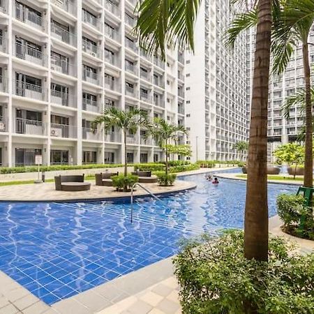 Shore 2 Residences 1Br Deluxe Room In Moa Complex Manila Exteriör bild