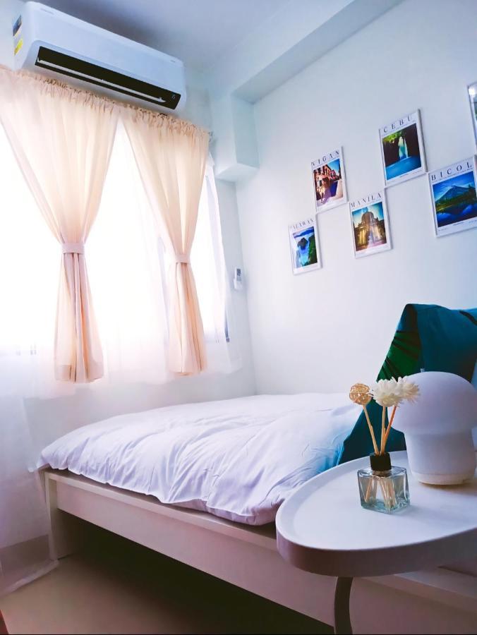 Shore 2 Residences 1Br Deluxe Room In Moa Complex Manila Exteriör bild