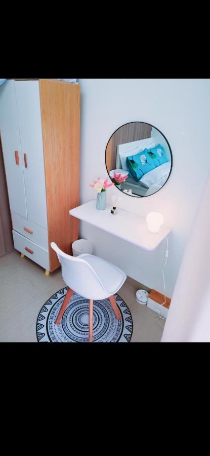 Shore 2 Residences 1Br Deluxe Room In Moa Complex Manila Exteriör bild